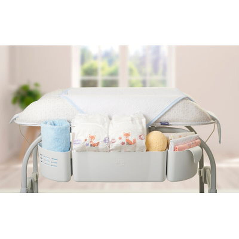 Chicco Airy Junior Diapers image number null